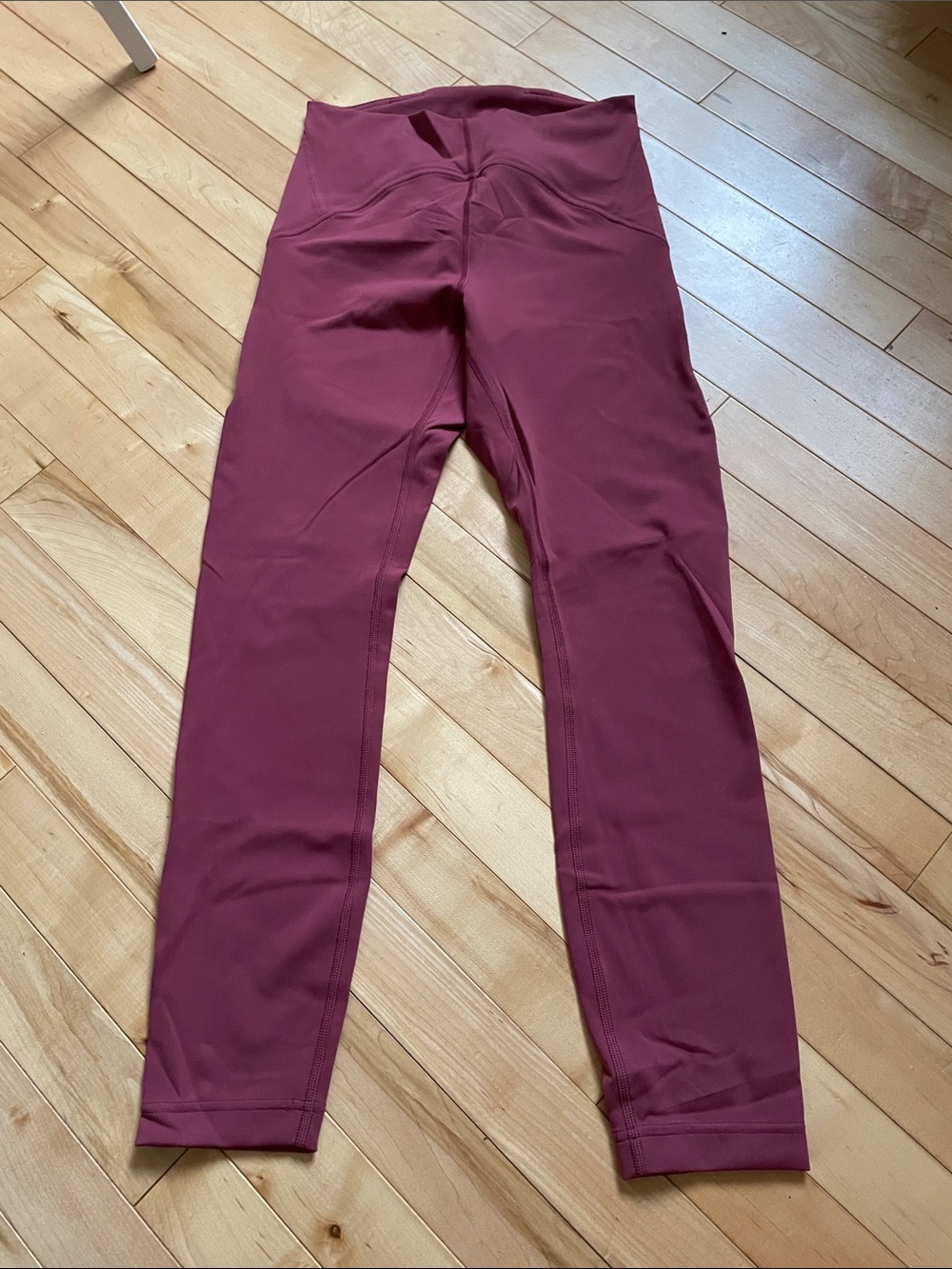 Lululemon InStill High-Rise Tight 25” - Size 6